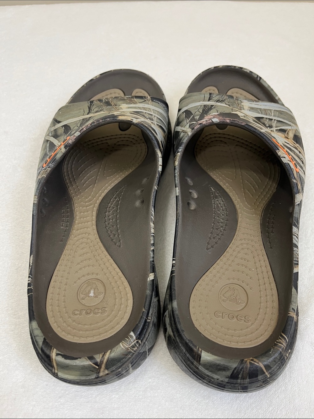 Crocs Modi Realtree Slide Sandals Men's Size 7 Women's Size 9 - Picture 4 of 6